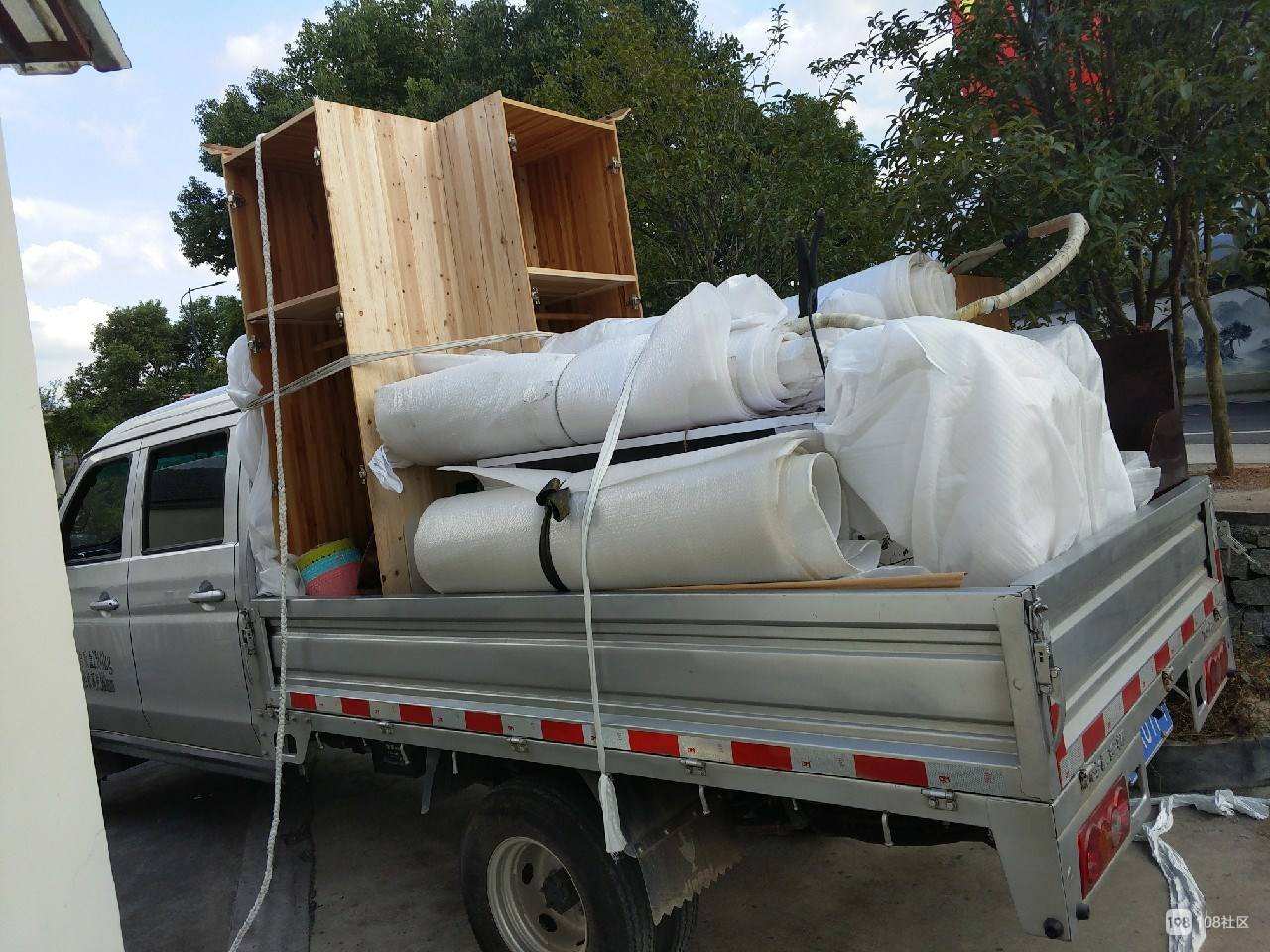 汕头家具搬运上车